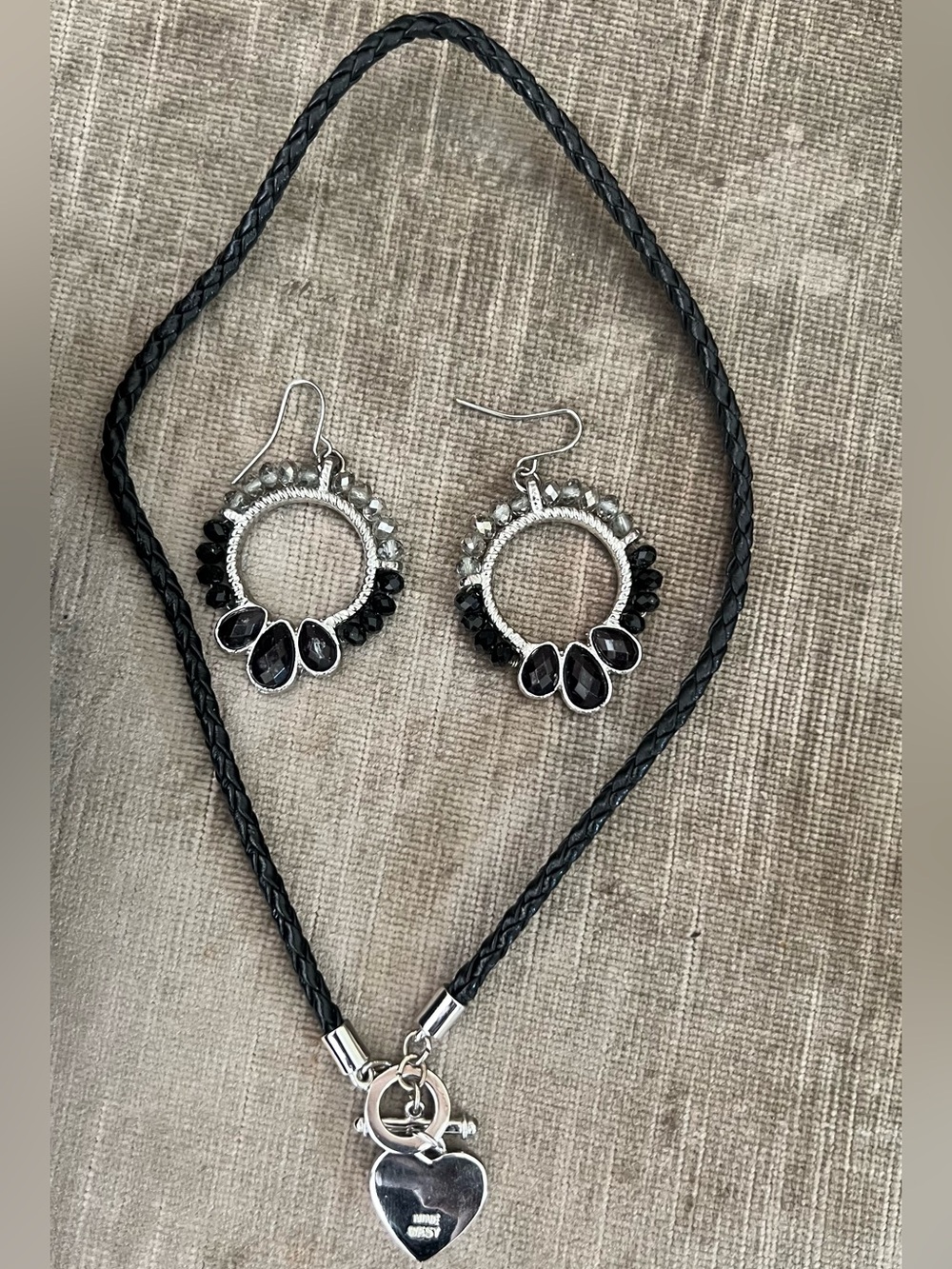 Nine West Necklace Silver & Black & Teardrop Hoop Earrings